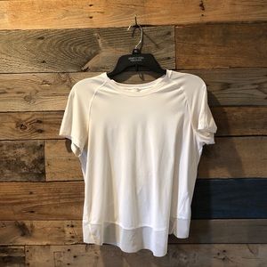 Lululemon top SIZE 4